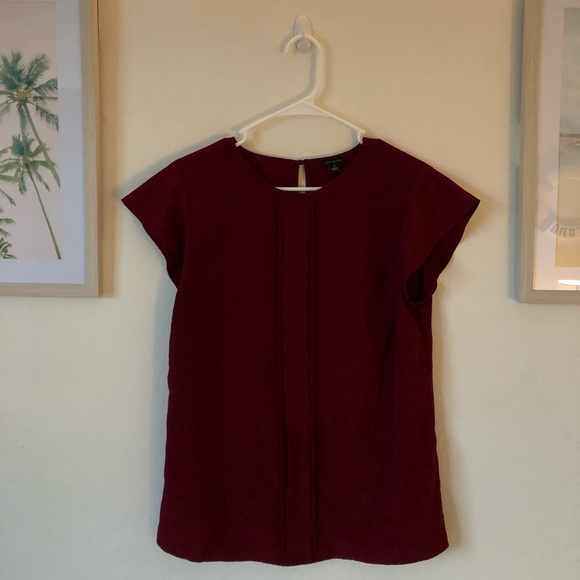 Red Ann Taylor business top - Picture 2 of 4